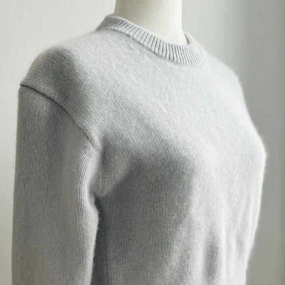 Wilfred Ice Blue Pure Cashmere Crewneck Sweater with Ribbed Hem – US XS - Picture 2 of 10